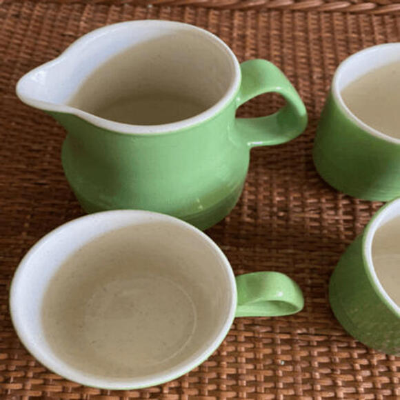 3 Small Cups and Pitcher Green Speckled - Picture 8 of 12